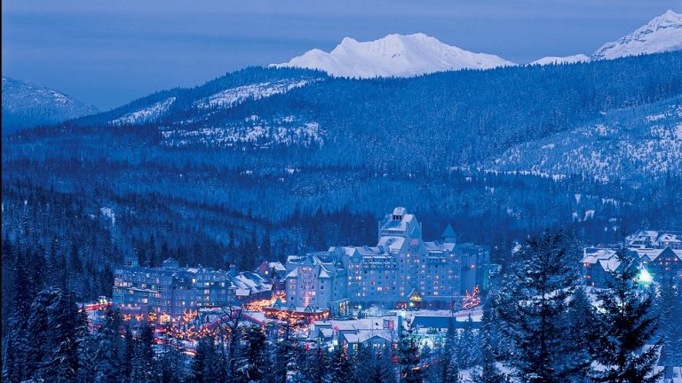 The Lowdown on Snow at 9 Major Ski Resorts