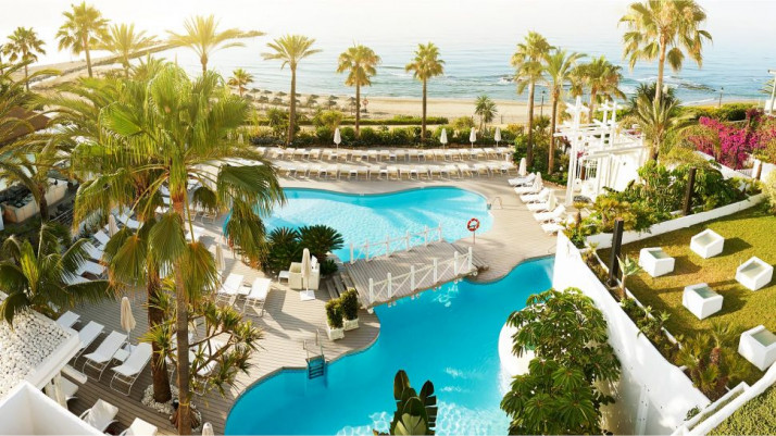 Puente Romano Beach Resort & Spa, Marbella Outdoor Pools and Beach