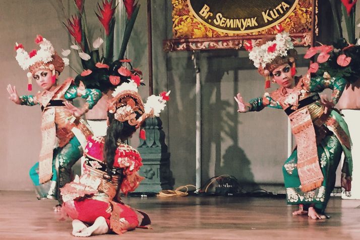 Made Warung Seminyak