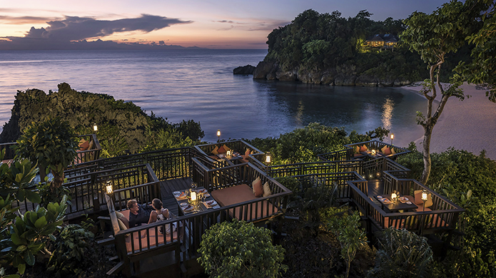 Shangri-La's Boracay Resort & Spa Solana Cabanas