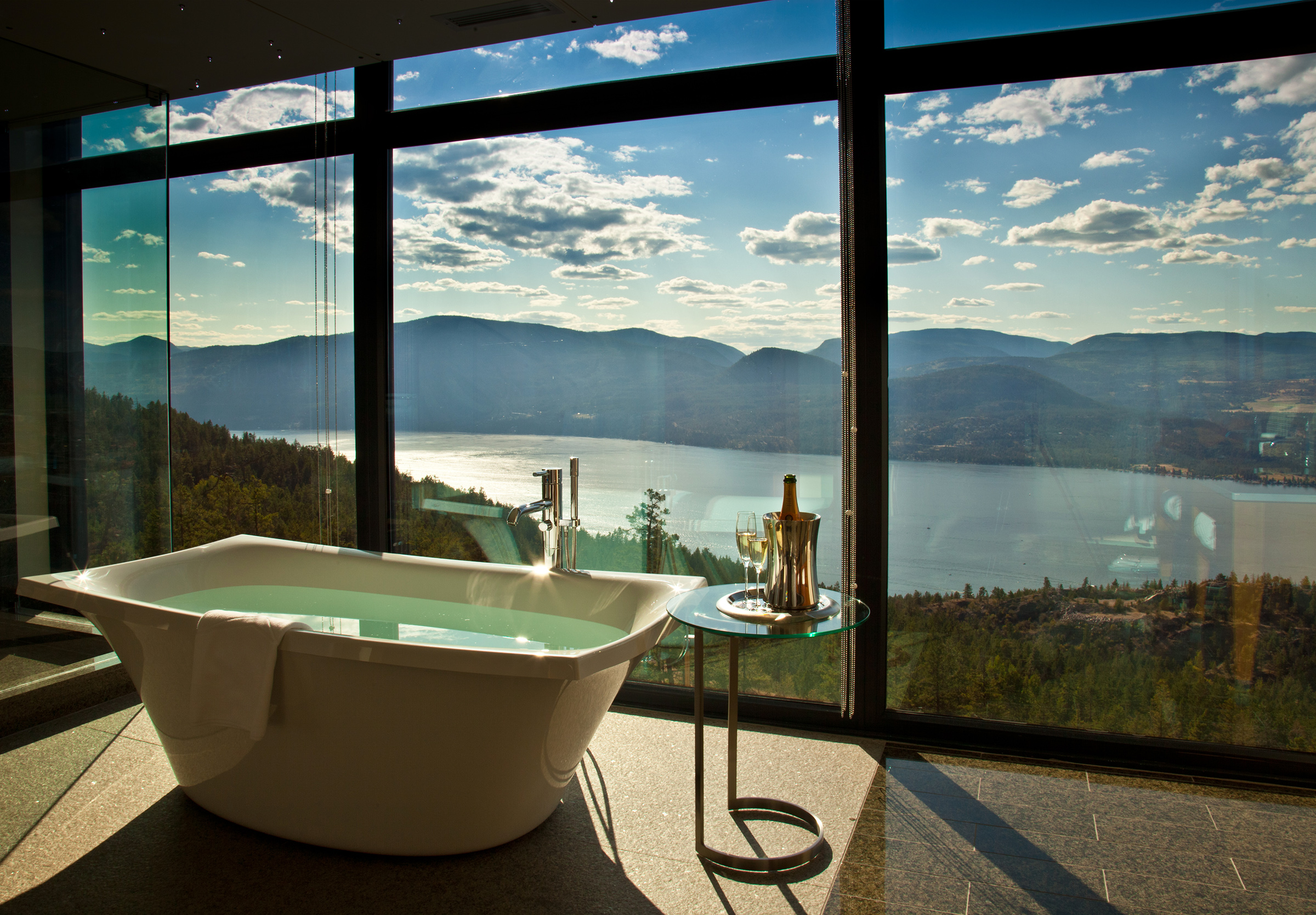 Sparkling Hill Resort and Wellness Hotel Penthouse Bathtub