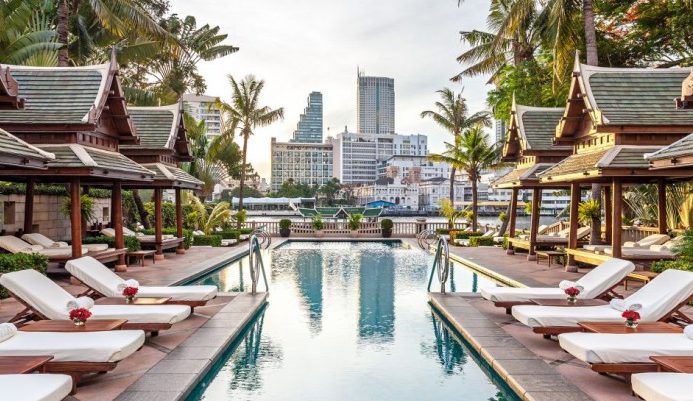 The Peninsula Bangkok Pool