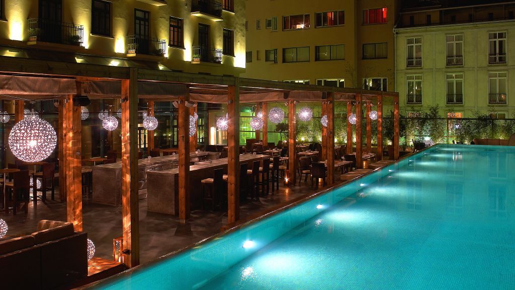 Park Hyatt Istanbul Macka Palas poolside dining