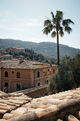 Belmond La Residencia x Lucy Laucht