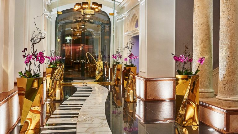 coolest hotel jobs