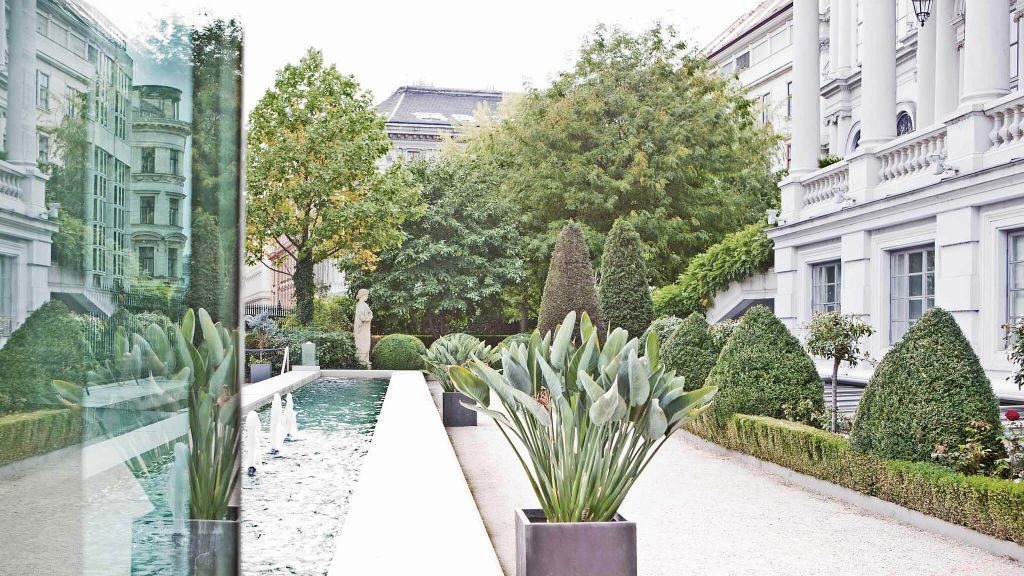 Palais Coburg Hotel Residenz