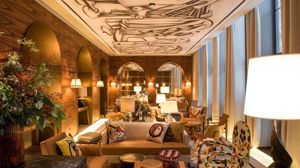 Brach Paris hotel reception lounge