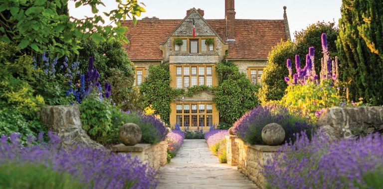 beautiful hotel gardens