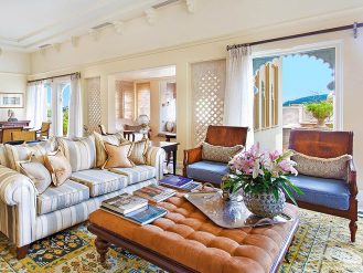 The Oberoi Udaivilas living room