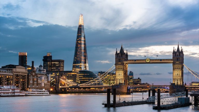 Where to Eat, Drink and Play in London