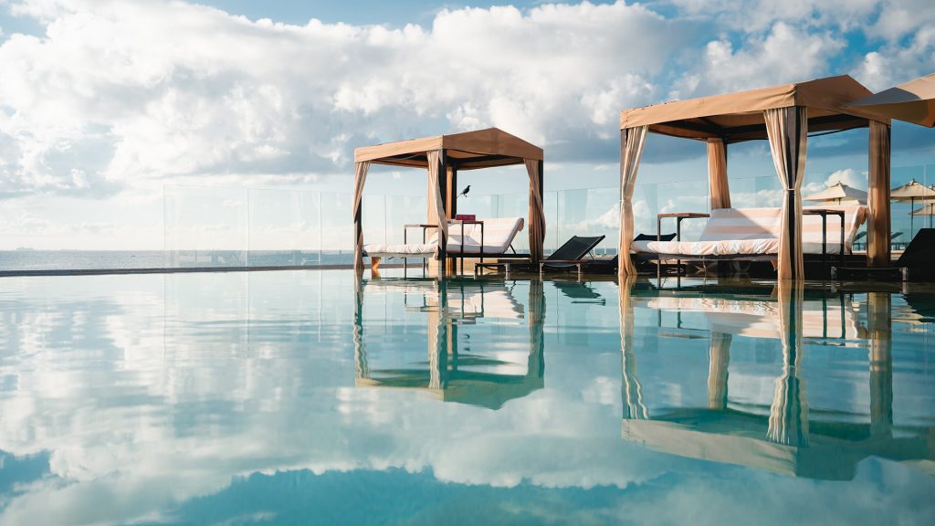 Grand Hyatt Playa del Carmen Resort's infinity pool with private cabanas
