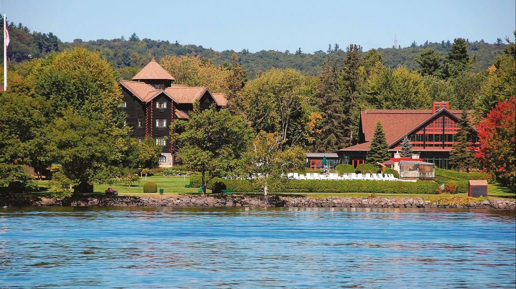 Fairmont Chateau Montebello