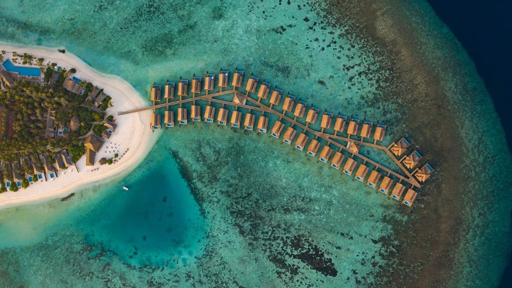 Emerald Faarufushi Resort & Spa
