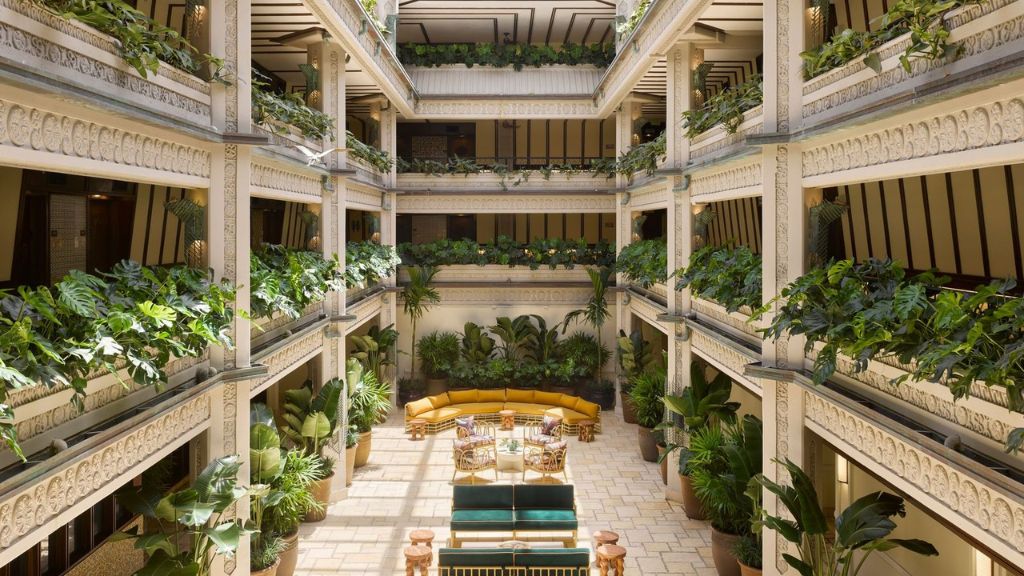 Biophilic Design Hotels- Mayfair House Hotel & Garden