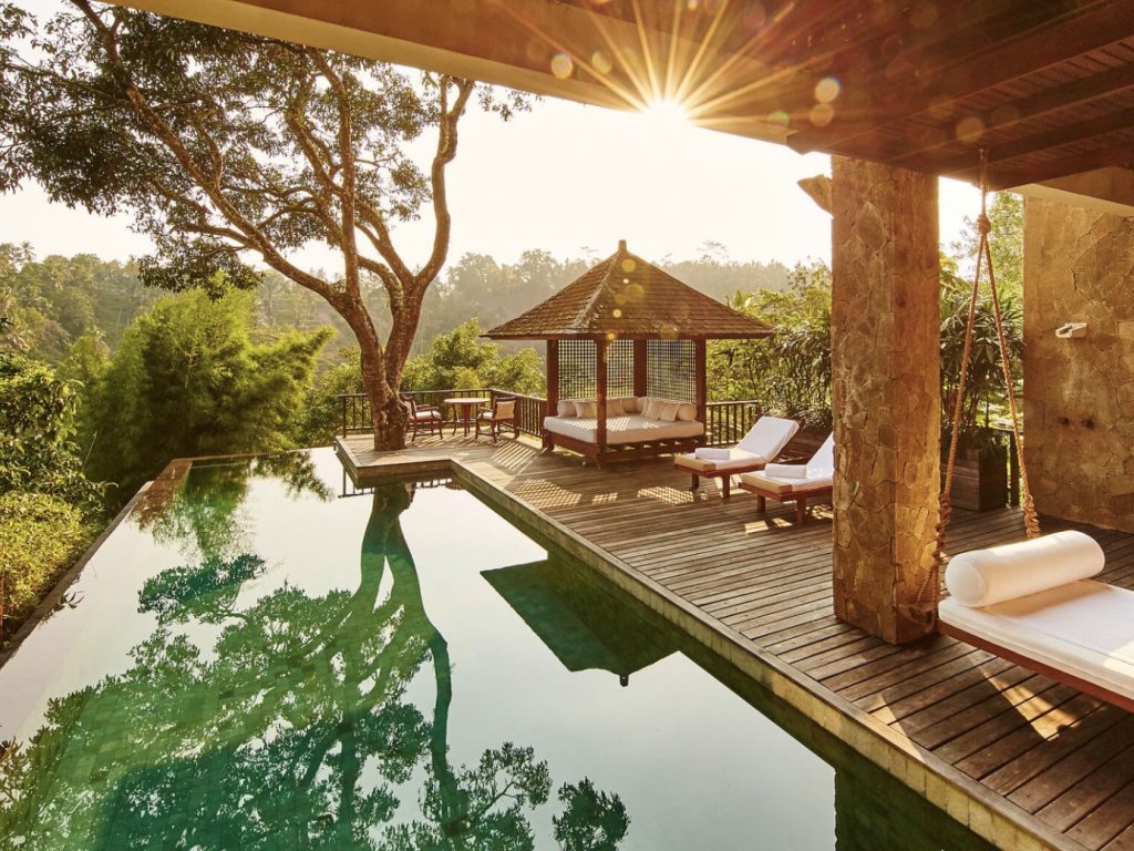 COMO hotels and resorts- COMO Shambhala Estate pool at sunrise