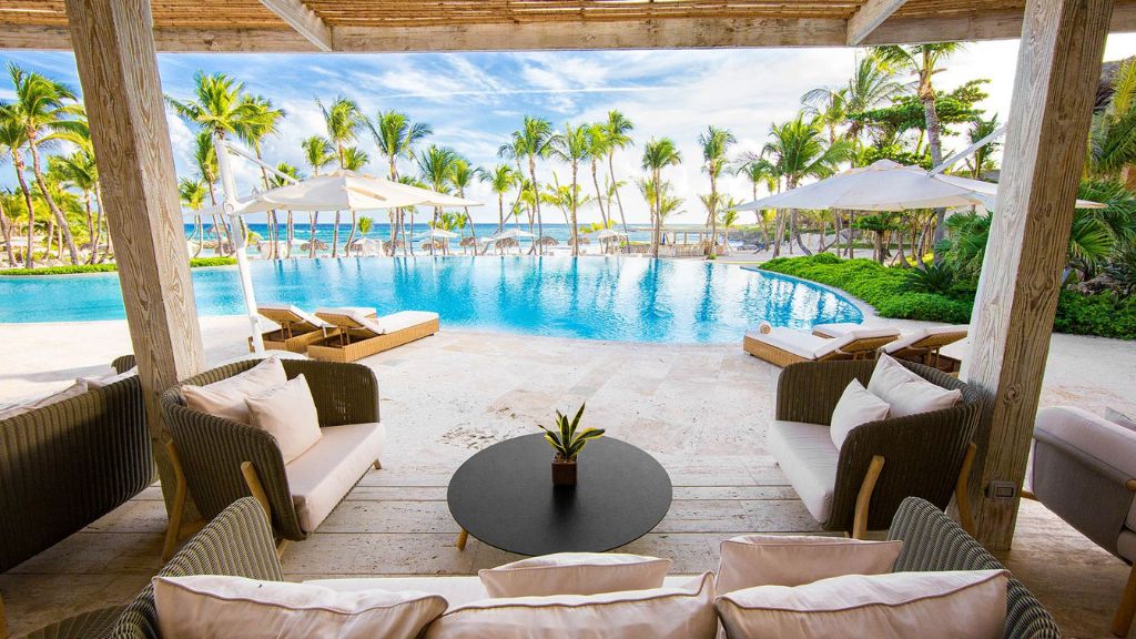 best hotel beach clubs- Eden Roc at Cap Cana