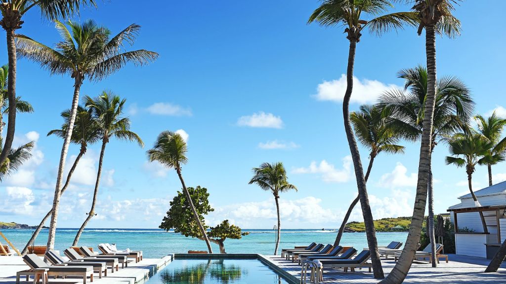 best hotel beach clubs- Le Sereno