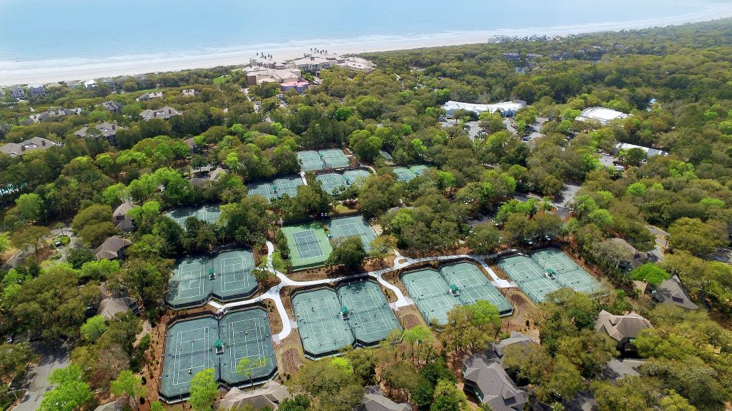 tennis hotels - The Sanctuary at Kiawah Island Golf Resort Tennis Court