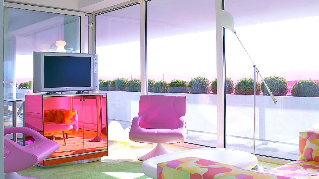 barbie hotels - Semiramis Hotel