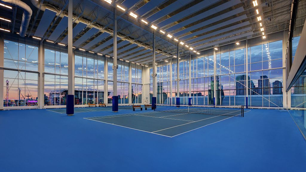 tennis hotels - Hotel X Toronto Tennis Court