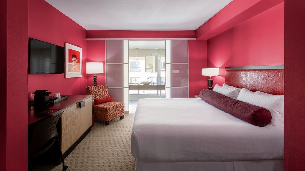 barbie hotels - OPUS Vancouver