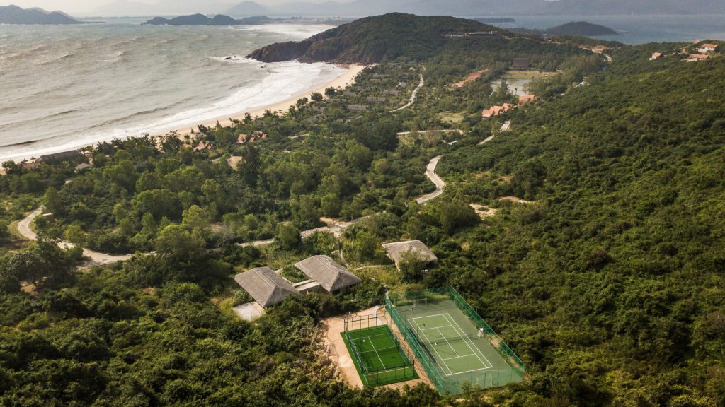 tennis hotels - Zannier Hotels Bãi San Hô Tennis Courts