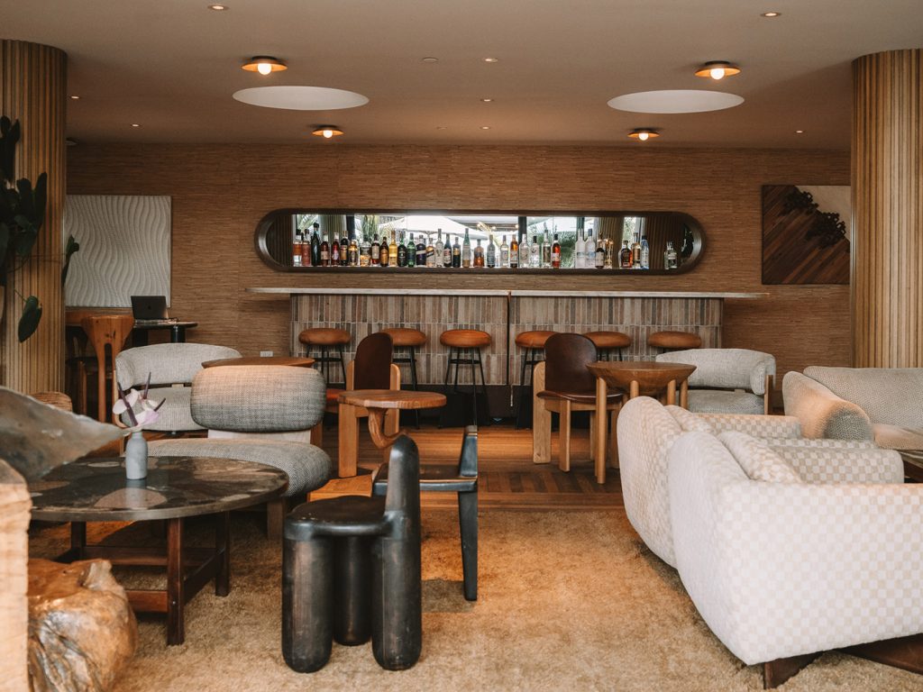 Los Angeles travel guide - Santa Monica Proper hotel