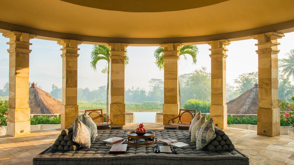 best romantic getaways - Amanjiwo Dalem Jiwo Suite Rotunda
