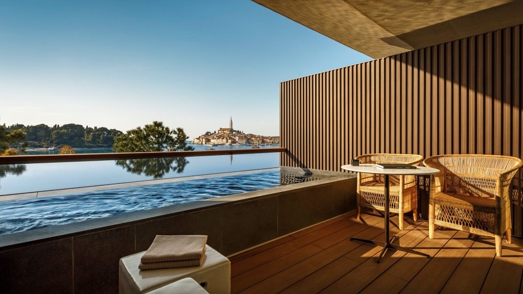 best romantic getaways - Grand Park Hotel Rovinj Deluxe Sea View Room