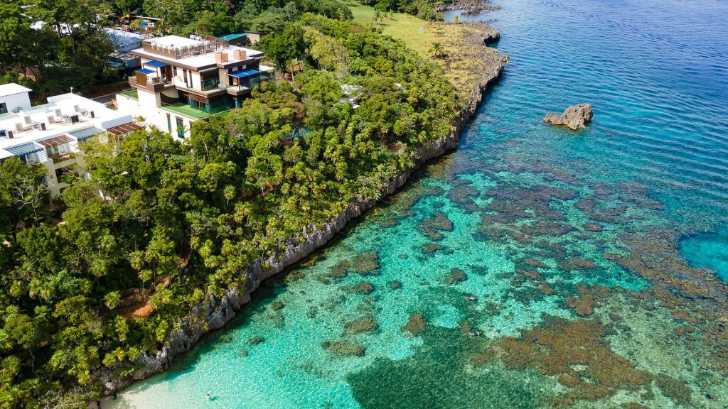 new hotels 2024 - Kimpton Grand Roatán Resort and Spa