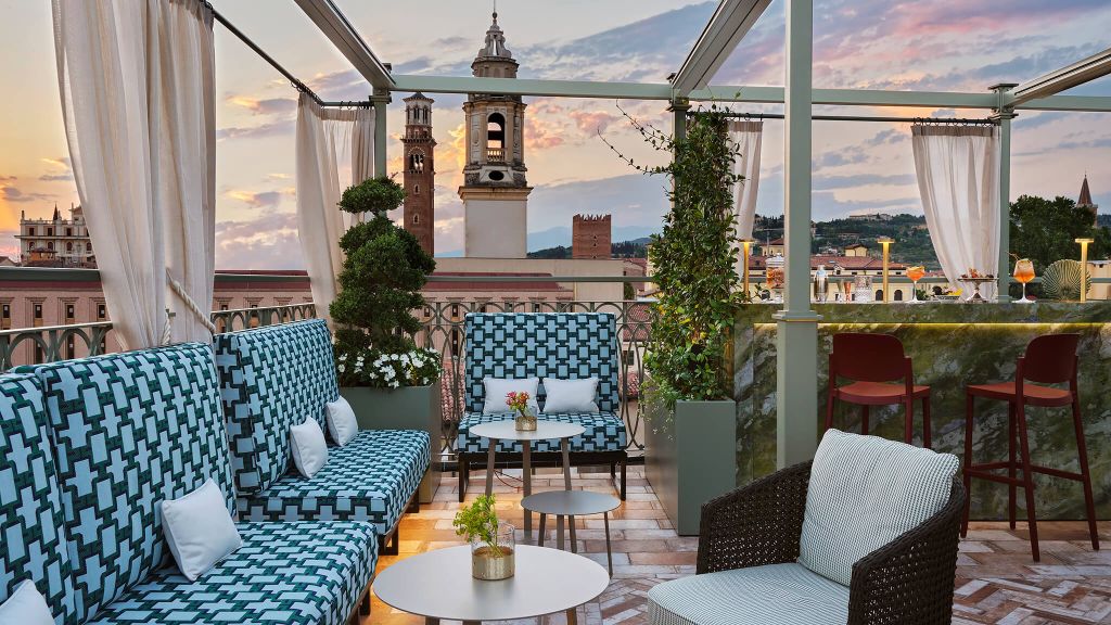 Northern Italy itinerary - Vista Palazzo Verona in Verona