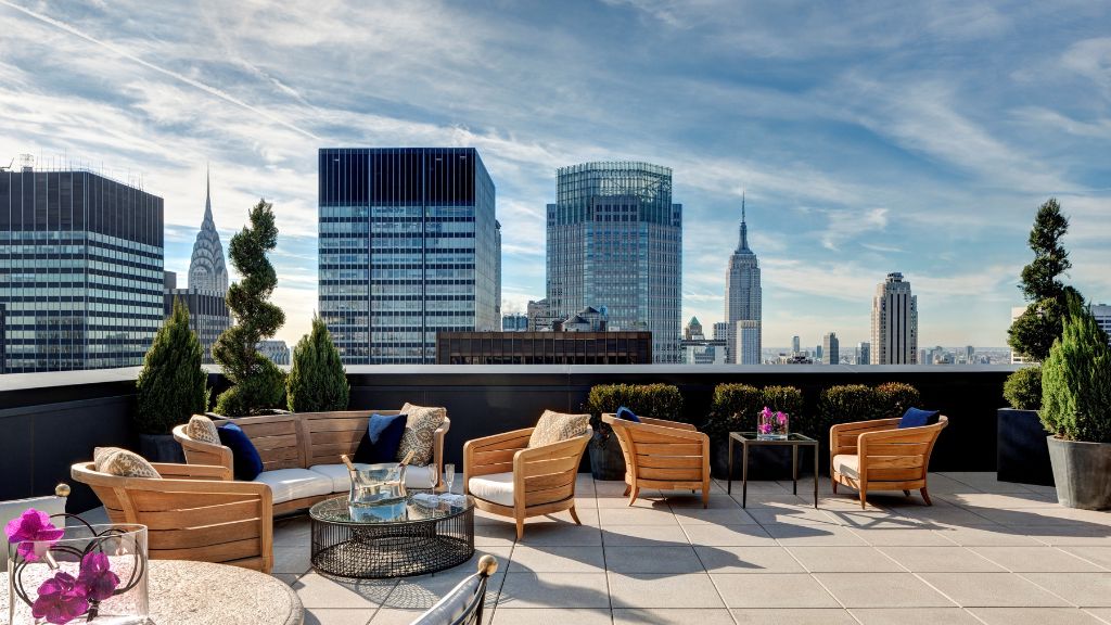 best hotel balconies - The Towers at Lotte New York Palace