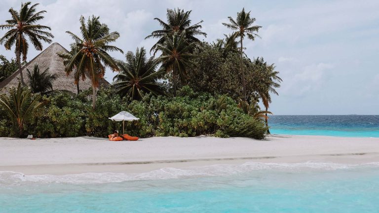 Mirihi Island Resort - COVER