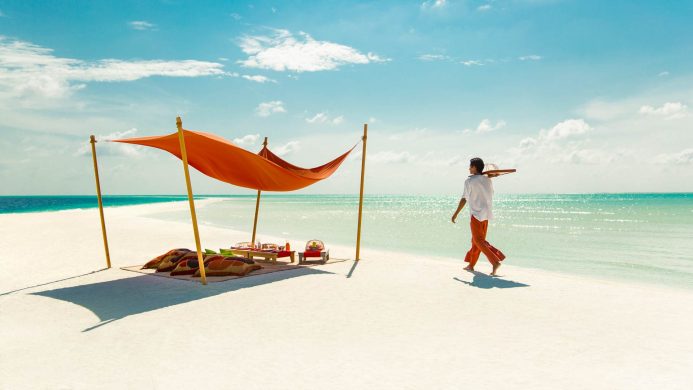 como hotel experiences - COVER