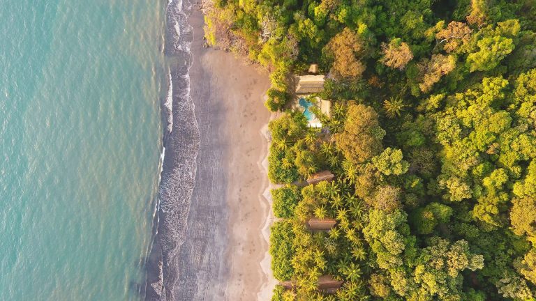 10 Best All-Inclusive Luxury Resorts | Isla Palenque Resort, Panama