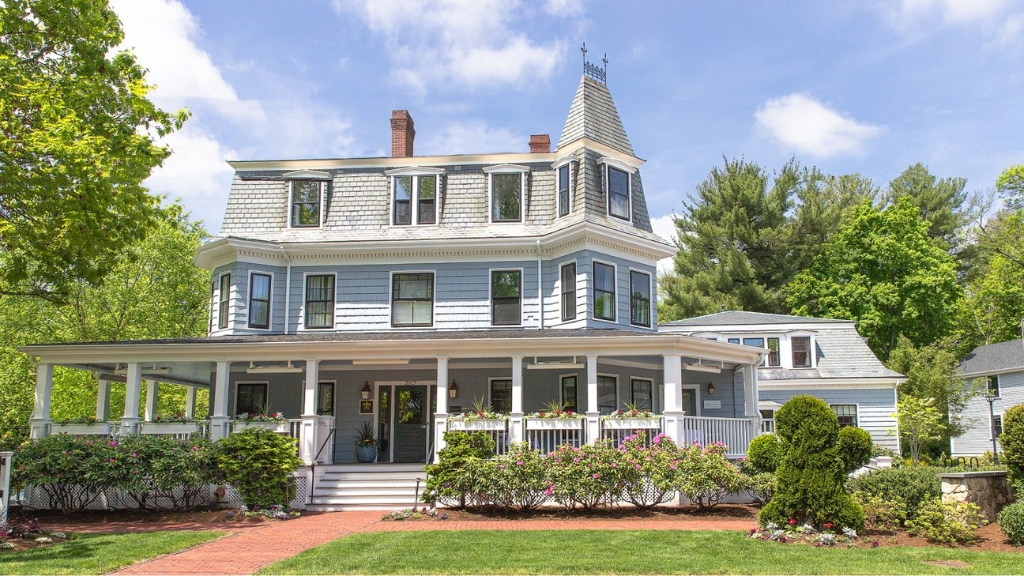 East Coast Hotels - Inn at Hastings Park - Lexington, Massachusetts