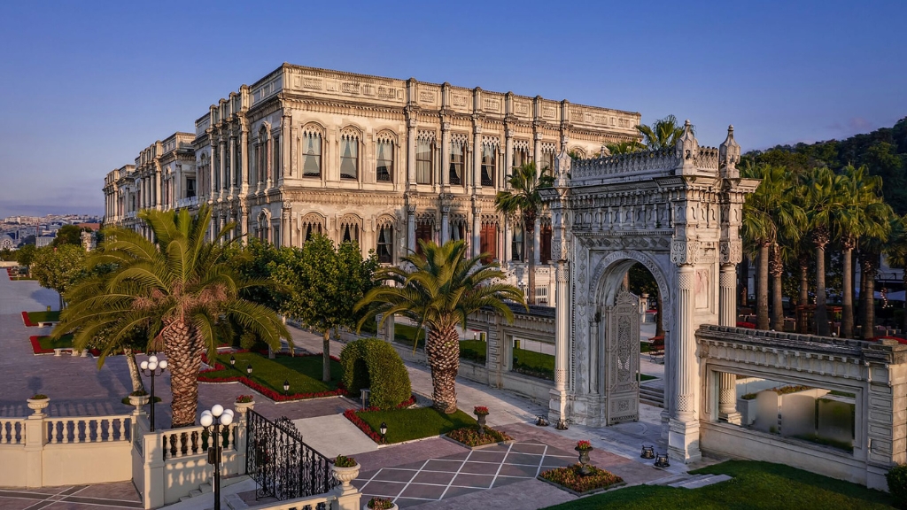 Opulent hotels - Çırağan Palace Kempinski Istanbul - Istanbul, Türkiye