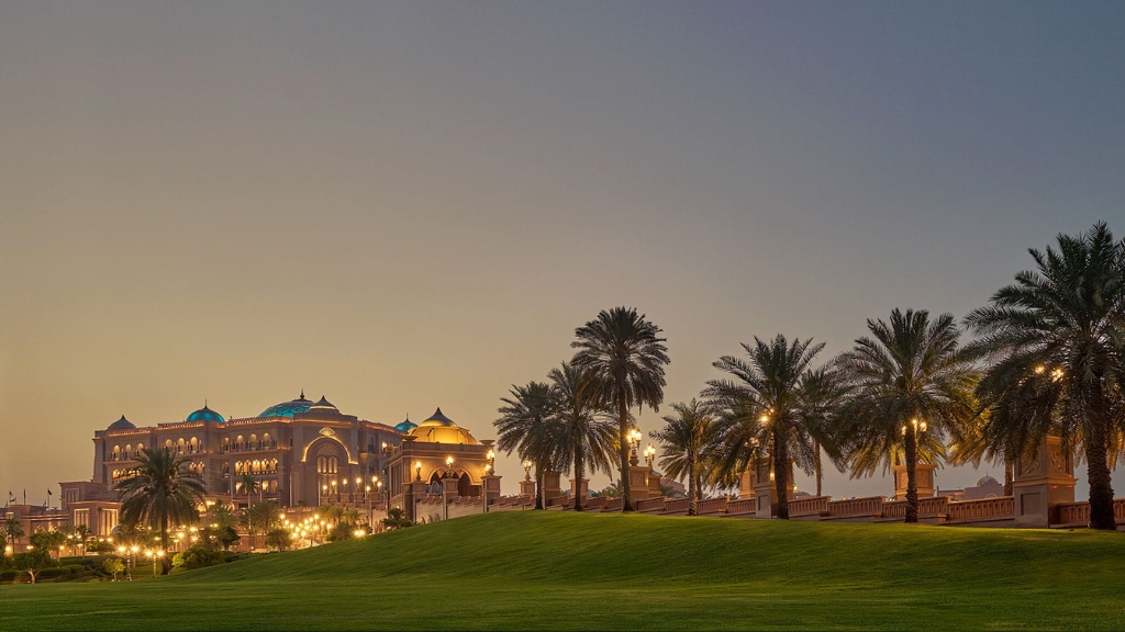 Opulent hotels - Emirates Palace Mandarin Oriental - Abu Dhabi, UAE