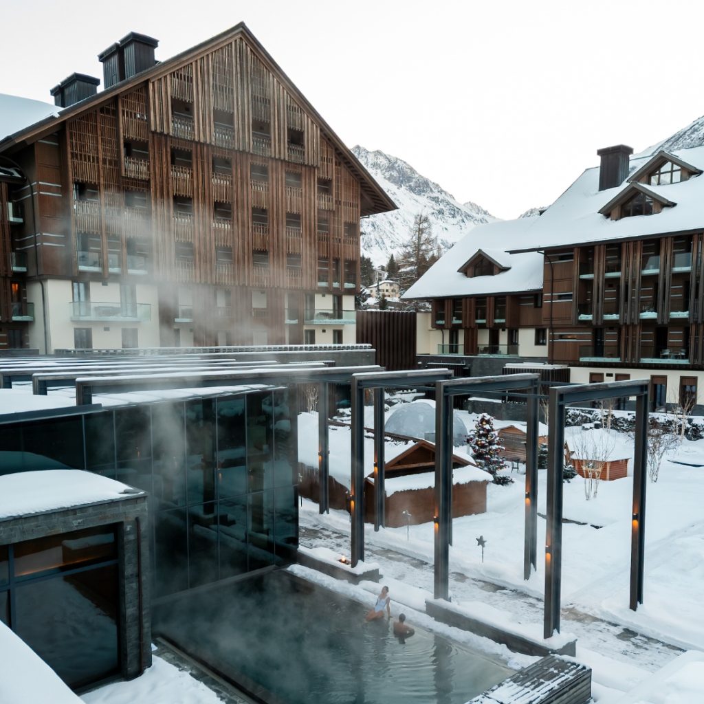 Ski Trip Packing List - Jeremy & Angie x Ski Trip Essentials - The Chedi Andermatt