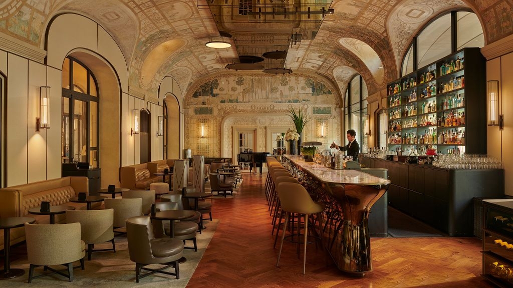 Taylor Swift's Eras - Mandarin Oriental Lutetia, Paris - The Tortured Poets Department