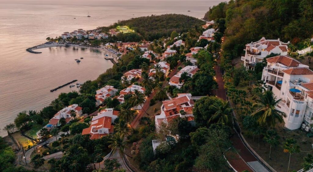 Christmas hotels for kids - Windjammer Landing Resort & Residences