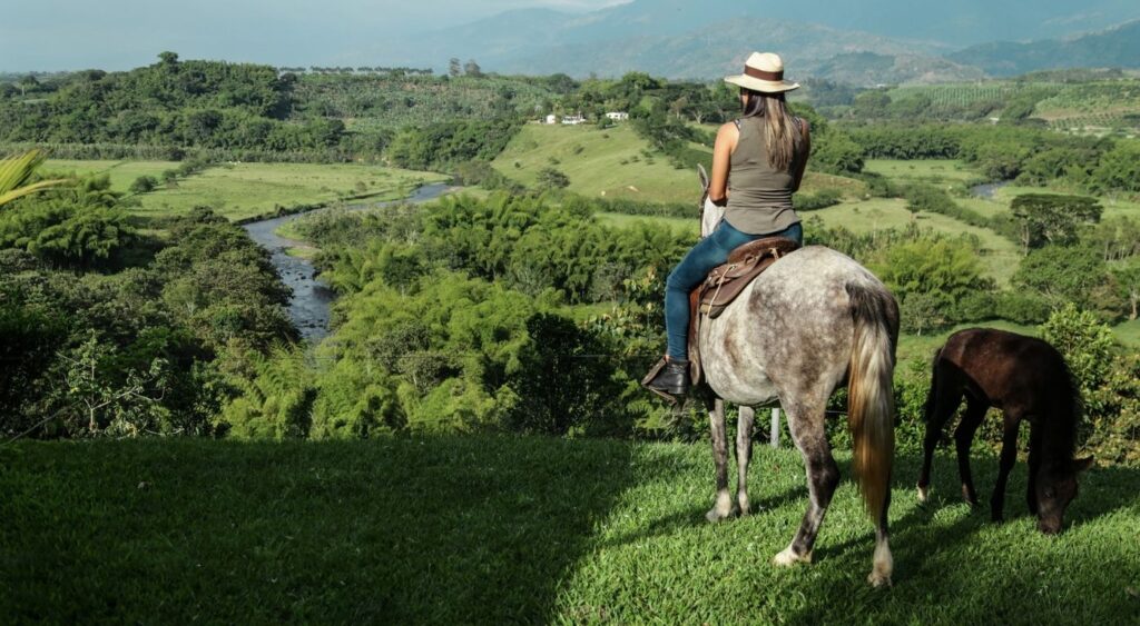 Horseback Riding Vacations - Hacienda Bambusa