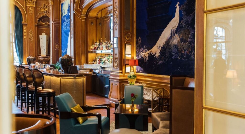 rosy retrospection - Peninsula Paris, France