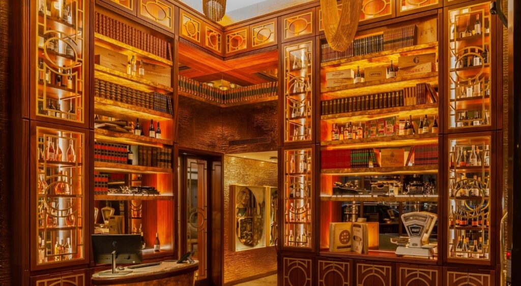 Hotel Libraries for World Book Day - Wine & Books Lisboa - Lisbon, Portugal