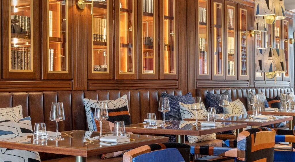 Hotel Libraries for World Book Day - Wine & Books Porto - Porto, Portugal