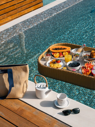 Floating breakfast at Waldorf Astoria