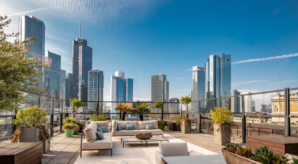 Verano en Europa - Sofitel Frankfurt Opera, Alemania