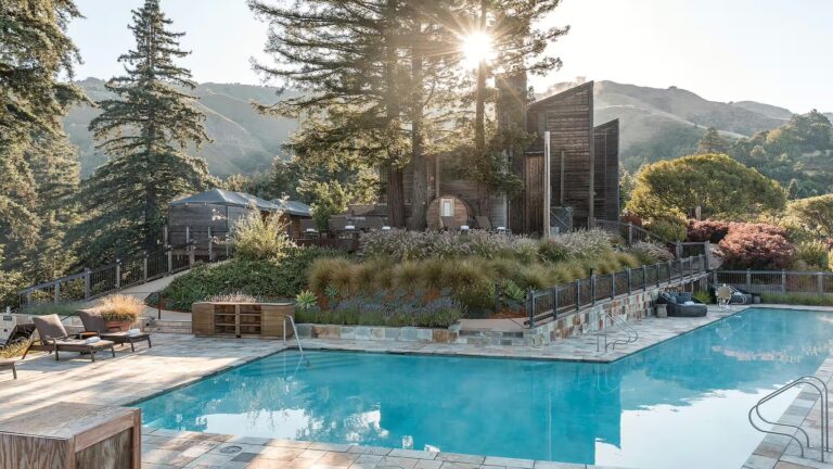 wilderness retreats - Cover - Alila Ventana Big Sur