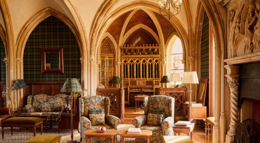 Countryside Retreats - Abbaye des Vaux-de-Cernay - Île-de-France, France