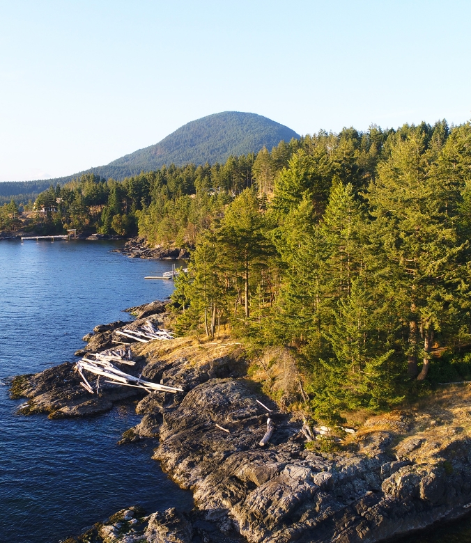 Day trip - The coastline of Bowen Island, Canada